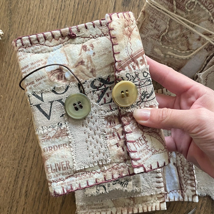 Felt - Double button