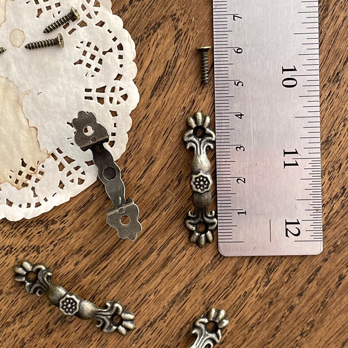 Mini bronze handles with screws