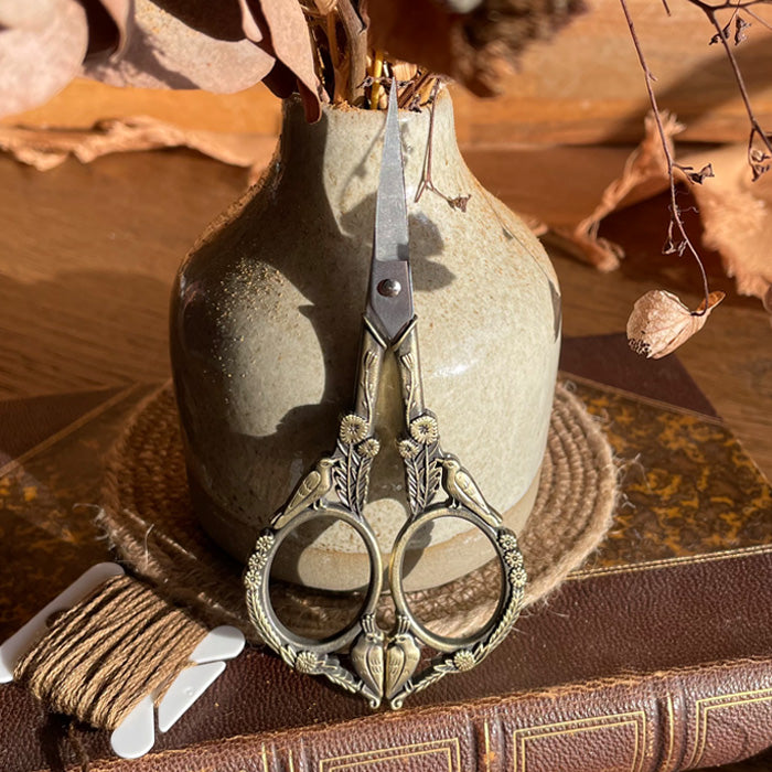Antique birds scissors