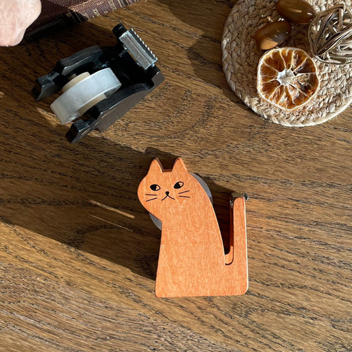 Kitten tape cutter