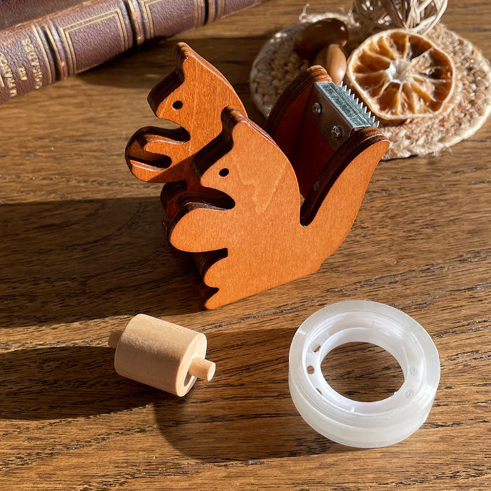 Squirrel tape dispenser
